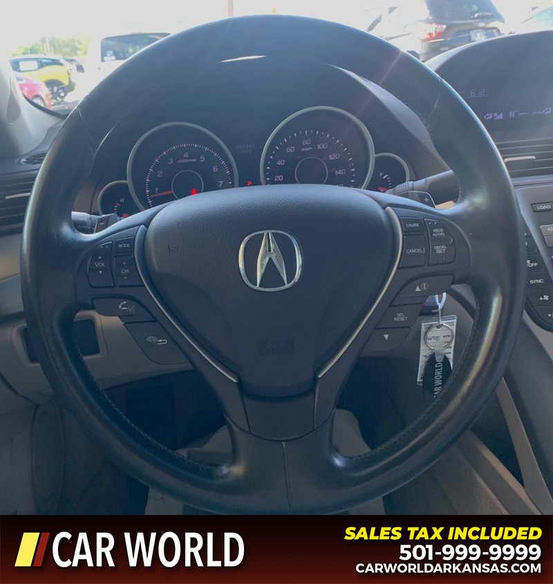 Acura TL Vehicle Full-screen Gallery Image 11