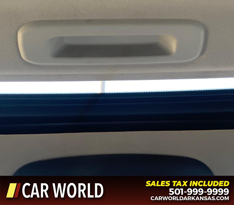 Acura TL Vehicle Full-screen Gallery Image 13
