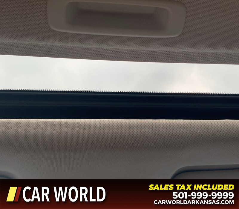 Honda CR-V Vehicle Full-screen Gallery Image 13
