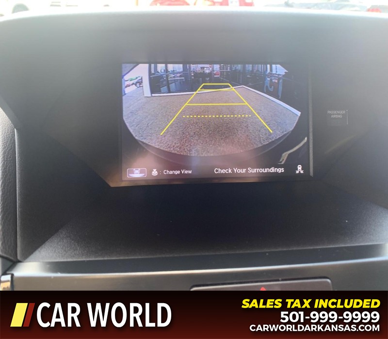 Acura RDX Vehicle Full-screen Gallery Image 15