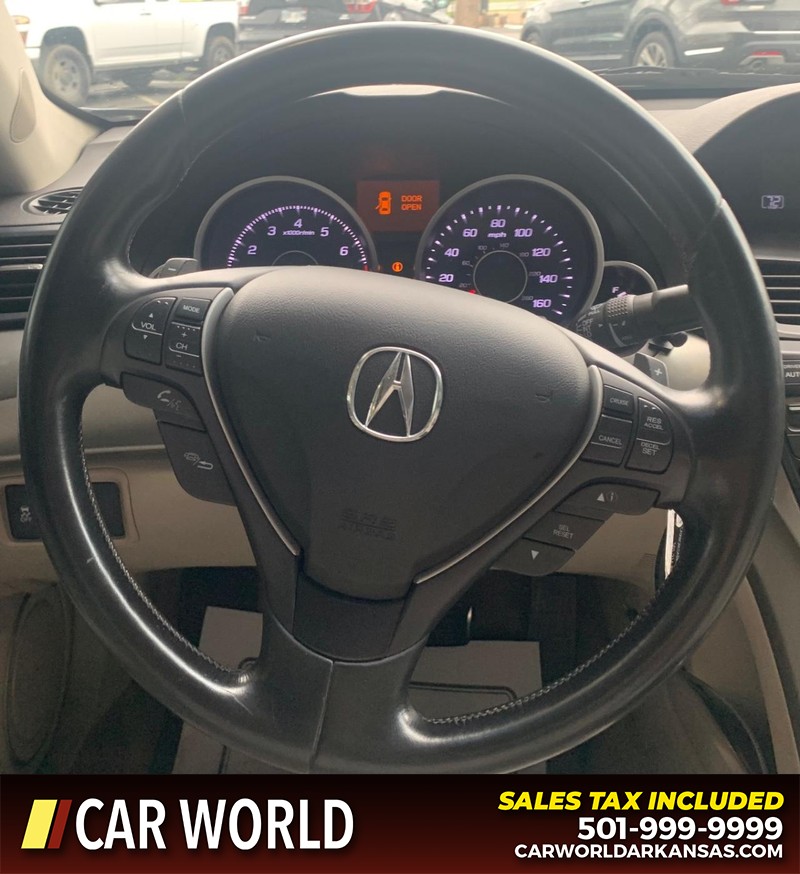 Acura TL Vehicle Full-screen Gallery Image 12