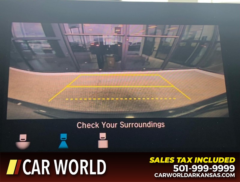Honda Accord Sedan Vehicle Full-screen Gallery Image 16