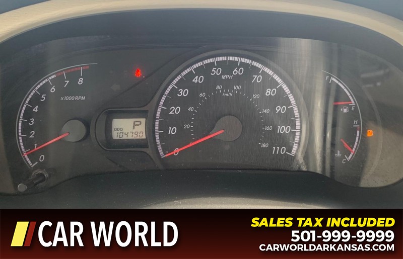 Toyota Sienna Vehicle Full-screen Gallery Image 14