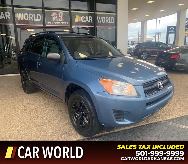 Toyota RAV4 Vehicle Full-screen Gallery Image 9