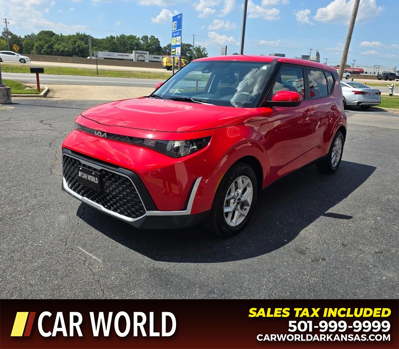 Kia Soul Vehicle Full-screen Gallery Image 3