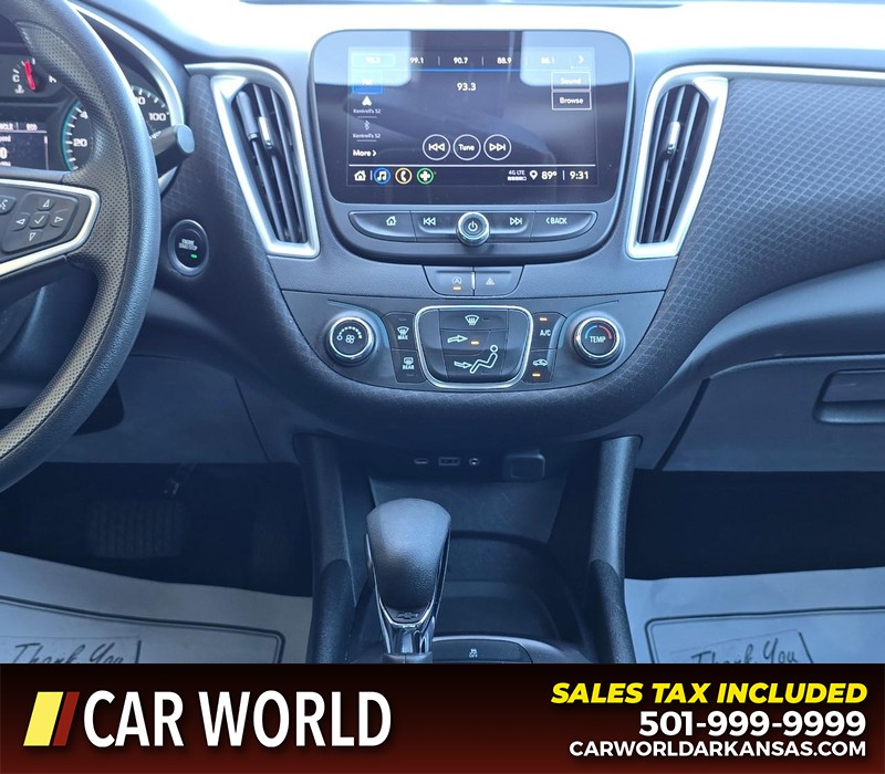 Chevrolet Malibu Vehicle Full-screen Gallery Image 18