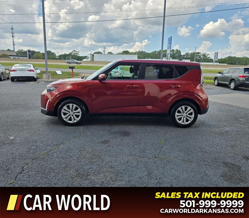 Kia Soul Vehicle Full-screen Gallery Image 4