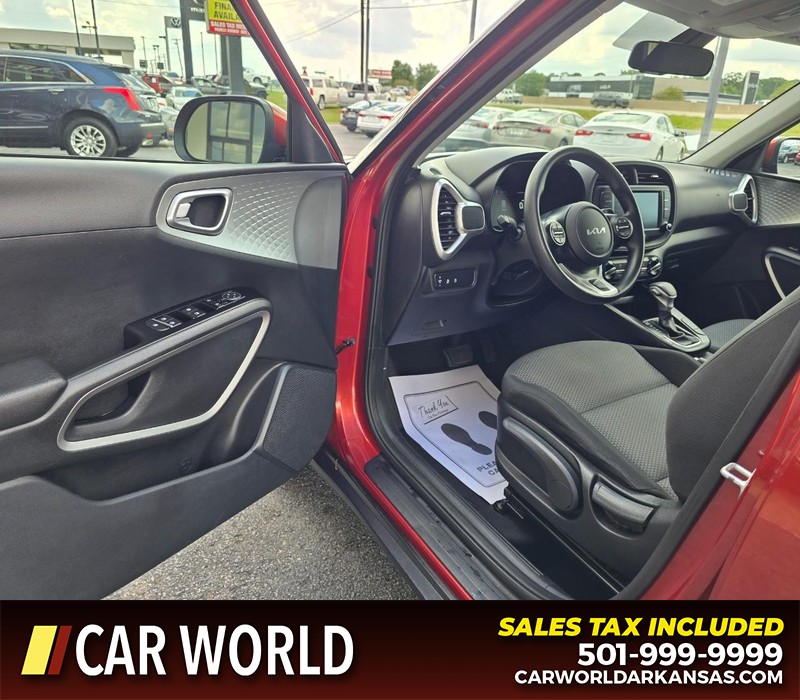 Kia Soul Vehicle Full-screen Gallery Image 7