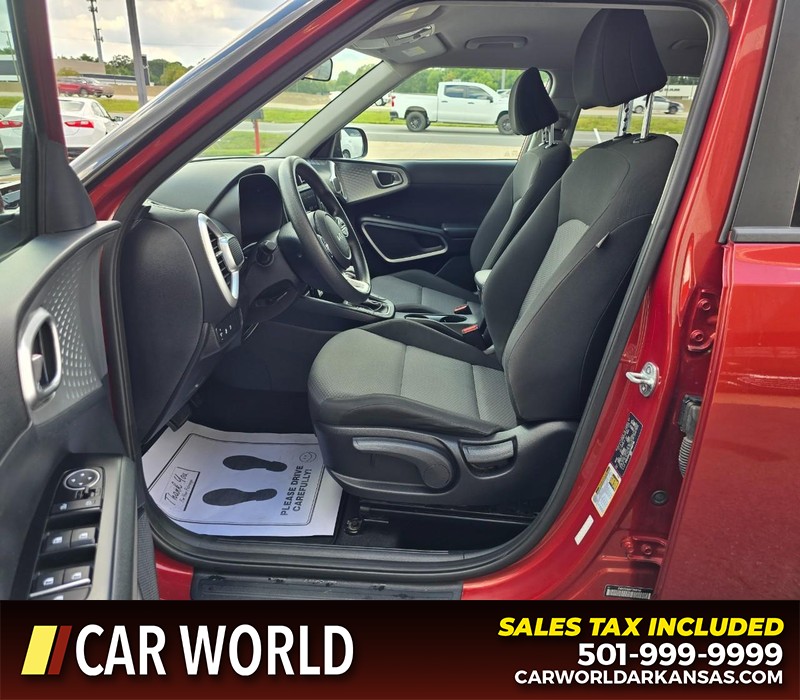 Kia Soul Vehicle Full-screen Gallery Image 8