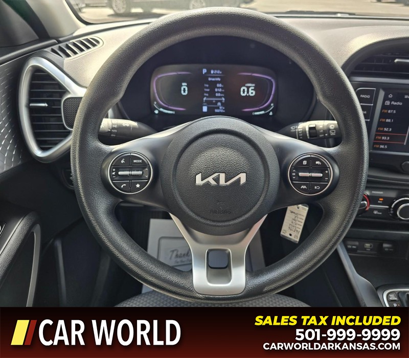 Kia Soul Vehicle Full-screen Gallery Image 15