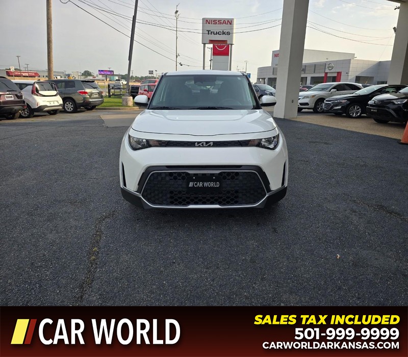 Kia Soul Vehicle Full-screen Gallery Image 2