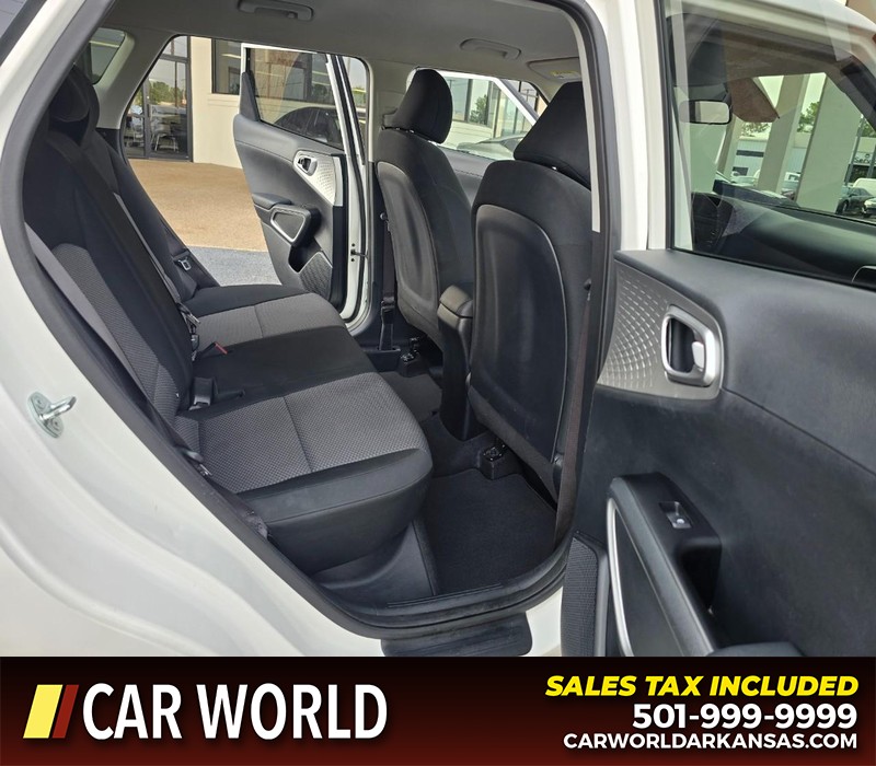 Kia Soul Vehicle Full-screen Gallery Image 12