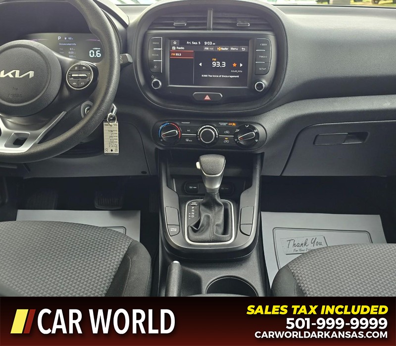 Kia Soul Vehicle Full-screen Gallery Image 18