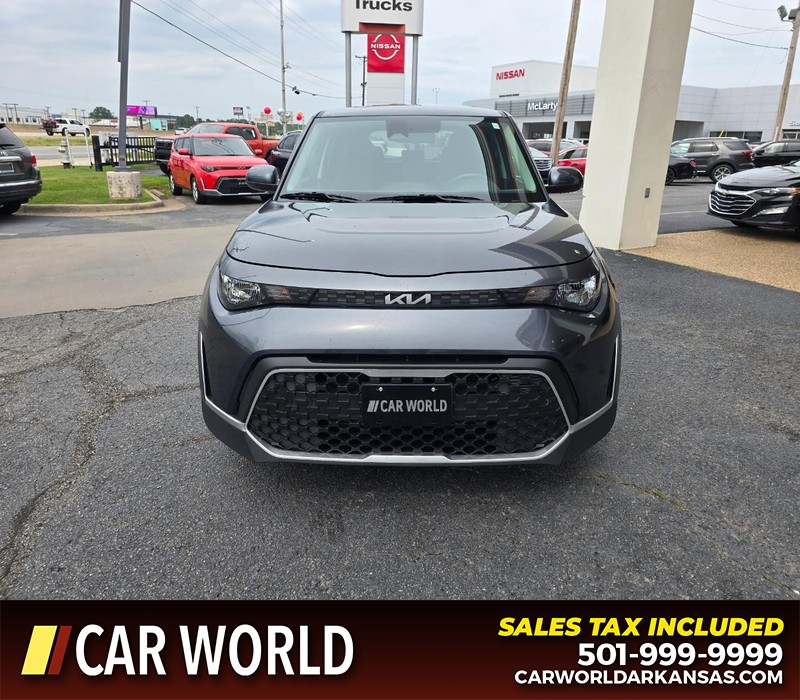 Kia Soul Vehicle Full-screen Gallery Image 2