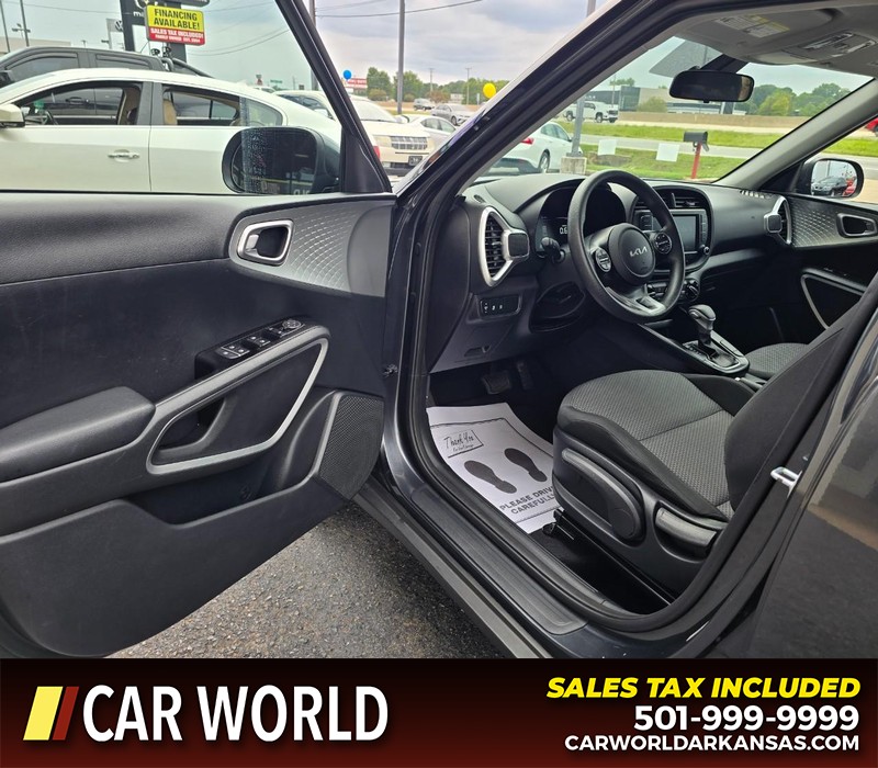 Kia Soul Vehicle Full-screen Gallery Image 7