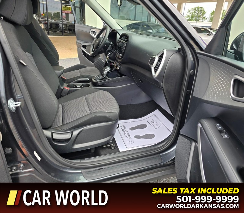 Kia Soul Vehicle Full-screen Gallery Image 11