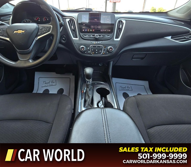 Chevrolet Malibu Vehicle Full-screen Gallery Image 18