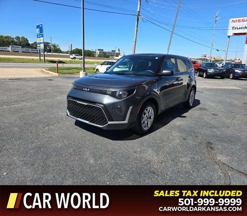 Kia Soul Vehicle Full-screen Gallery Image 3