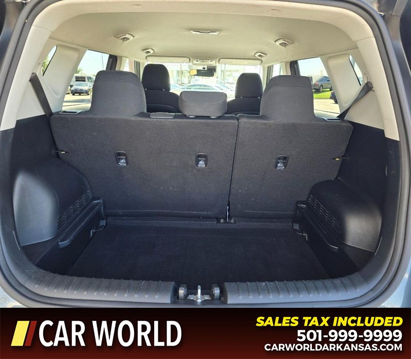 Kia Soul Vehicle Full-screen Gallery Image 13