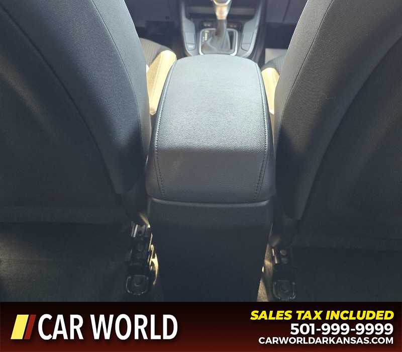 Kia Soul Vehicle Full-screen Gallery Image 19
