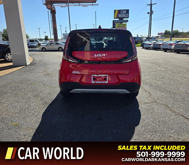 Kia Soul Vehicle Full-screen Gallery Image 5