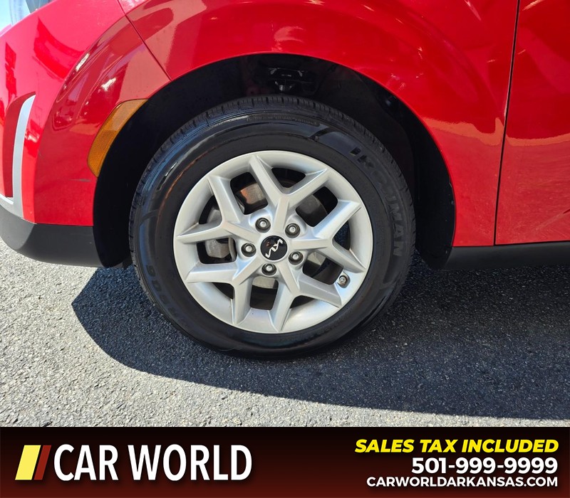 Kia Soul Vehicle Full-screen Gallery Image 6