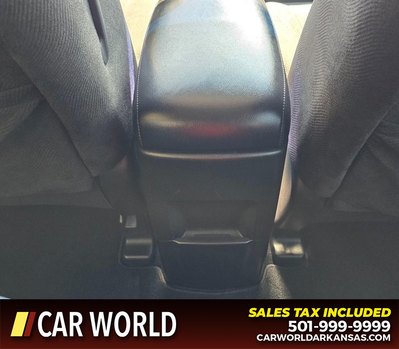 Nissan Murano Vehicle Full-screen Gallery Image 20