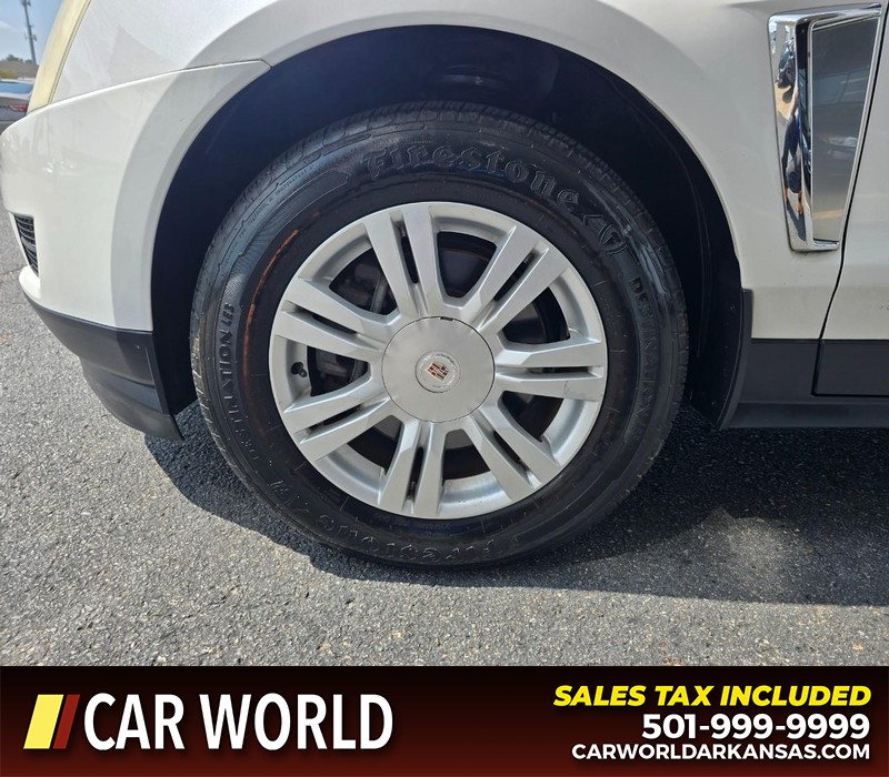 Cadillac SRX Vehicle Full-screen Gallery Image 6