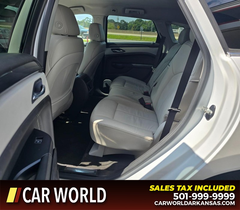 Cadillac SRX Vehicle Full-screen Gallery Image 10