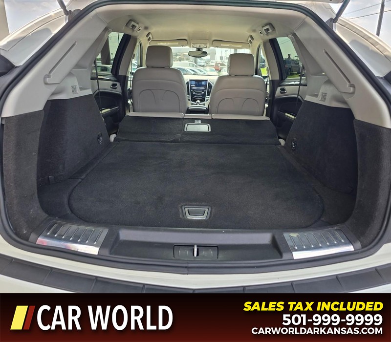 Cadillac SRX Vehicle Full-screen Gallery Image 14