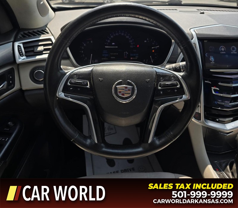 Cadillac SRX Vehicle Full-screen Gallery Image 15