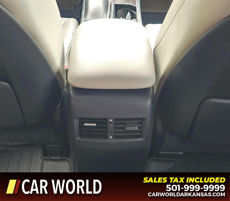 Lexus RX 350 Vehicle Full-screen Gallery Image 22