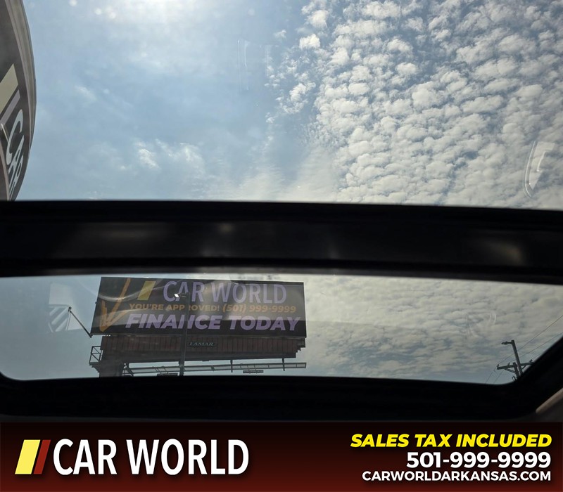 Chevrolet Malibu Vehicle Full-screen Gallery Image 19