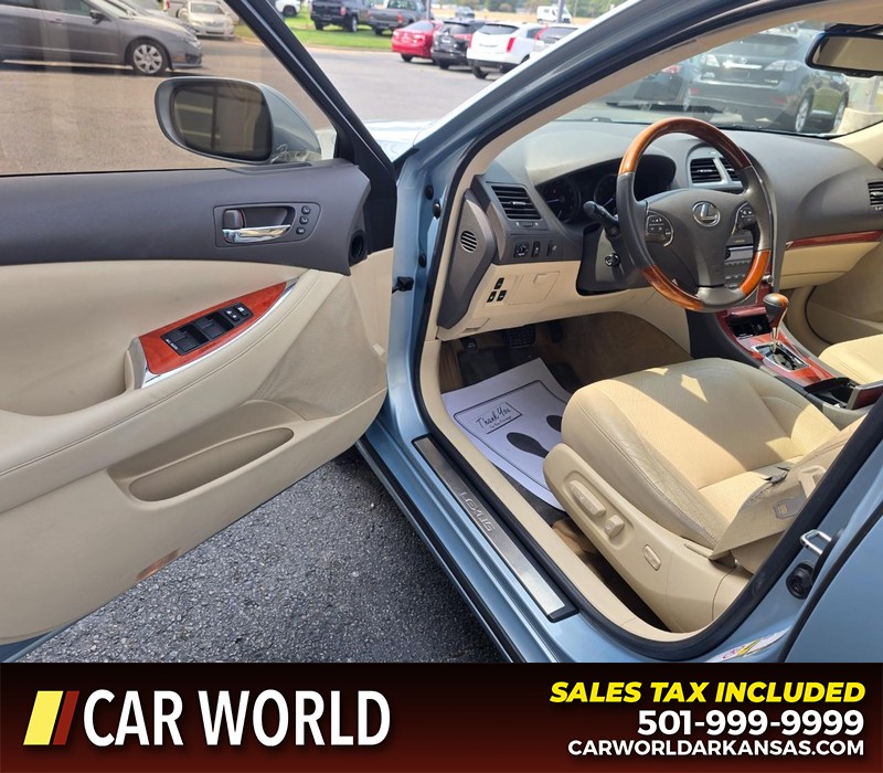 Lexus ES 350 Vehicle Full-screen Gallery Image 8