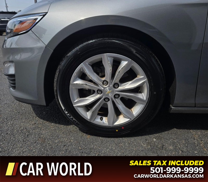 Chevrolet Malibu Vehicle Full-screen Gallery Image 6