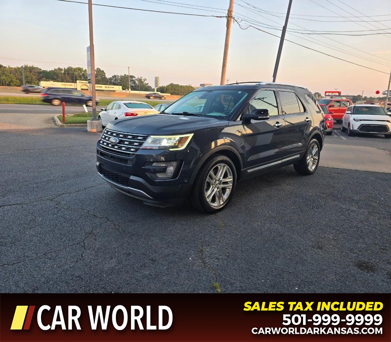 Ford Explorer Vehicle Full-screen Gallery Image 3