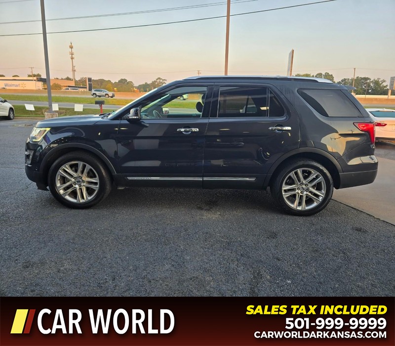 Ford Explorer Vehicle Full-screen Gallery Image 4