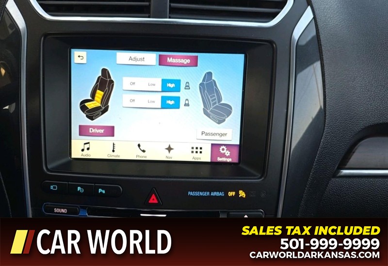 Ford Explorer Vehicle Full-screen Gallery Image 24