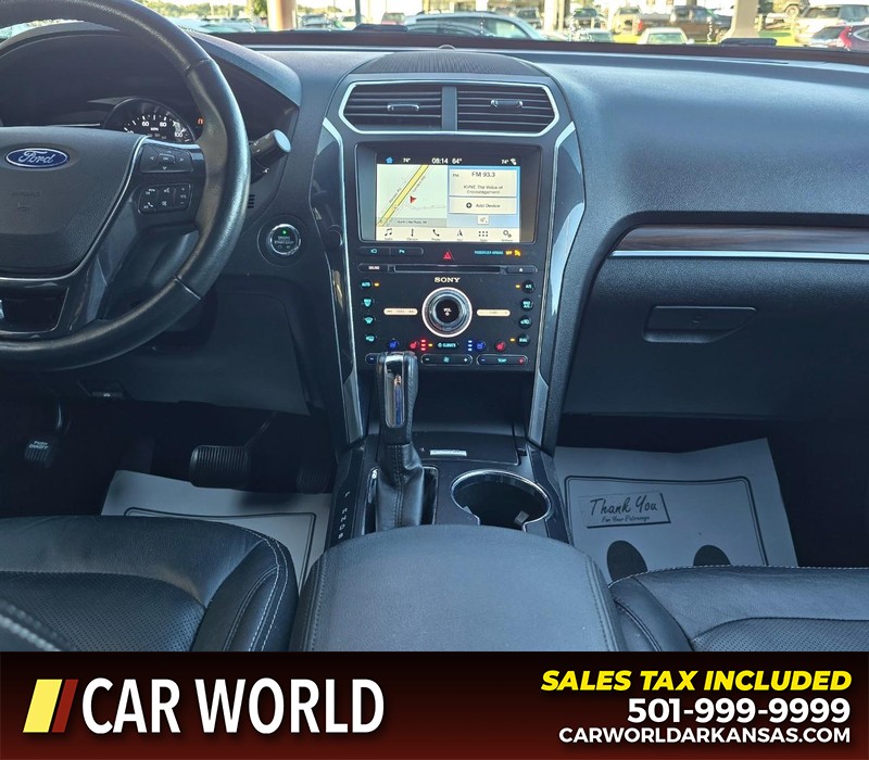 Ford Explorer Vehicle Full-screen Gallery Image 23