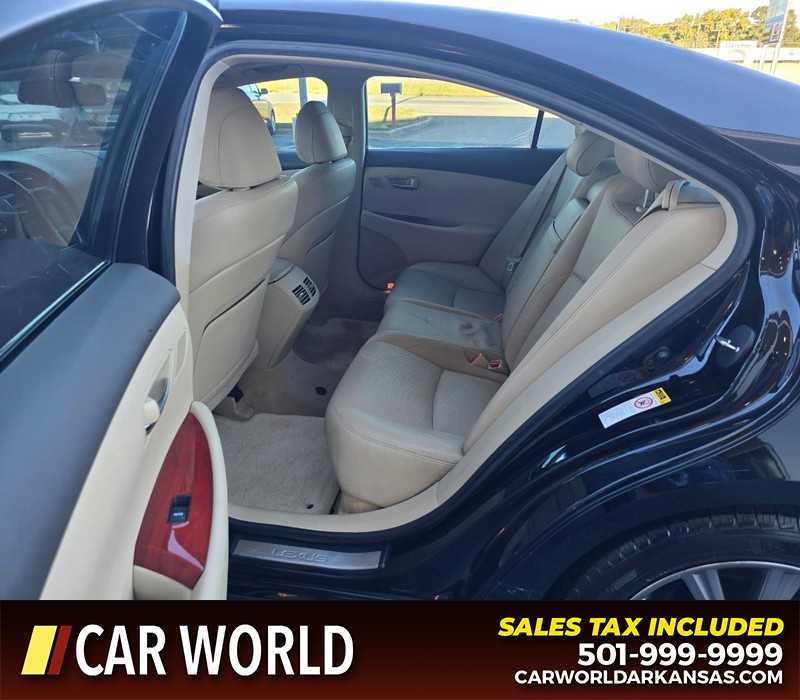Lexus ES 350 Vehicle Full-screen Gallery Image 10