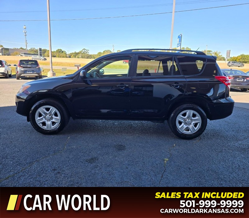 Toyota RAV4 Vehicle Full-screen Gallery Image 4