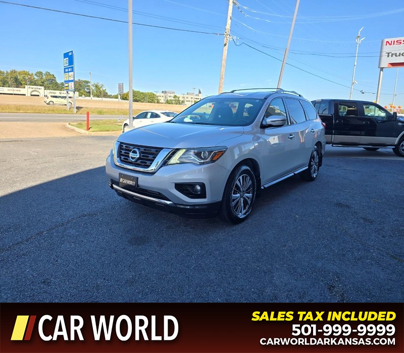 Nissan Pathfinder Vehicle Full-screen Gallery Image 3