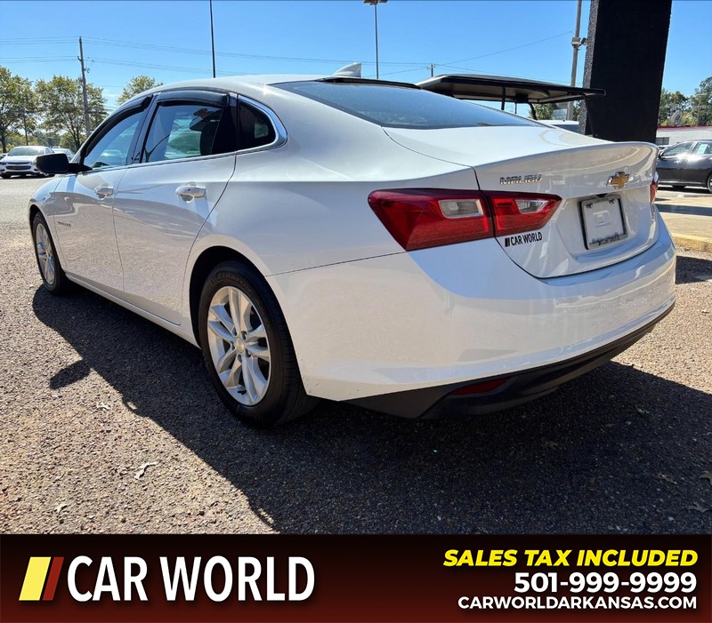 Chevrolet Malibu Vehicle Full-screen Gallery Image 7