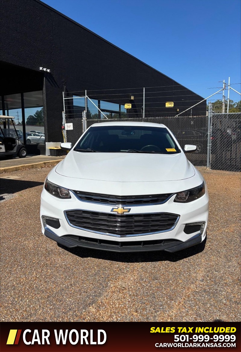 Chevrolet Malibu Vehicle Full-screen Gallery Image 10