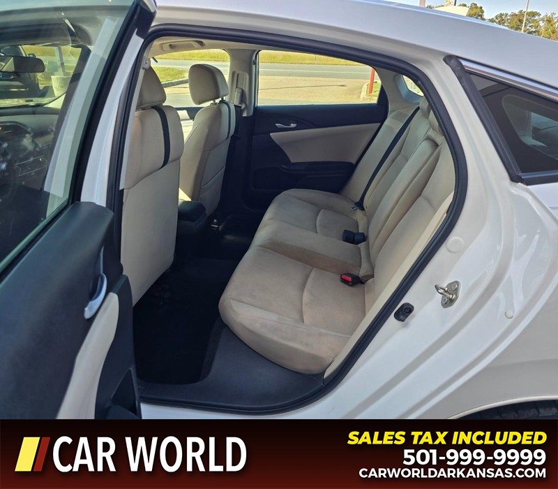 Honda Civic Sedan Vehicle Full-screen Gallery Image 10
