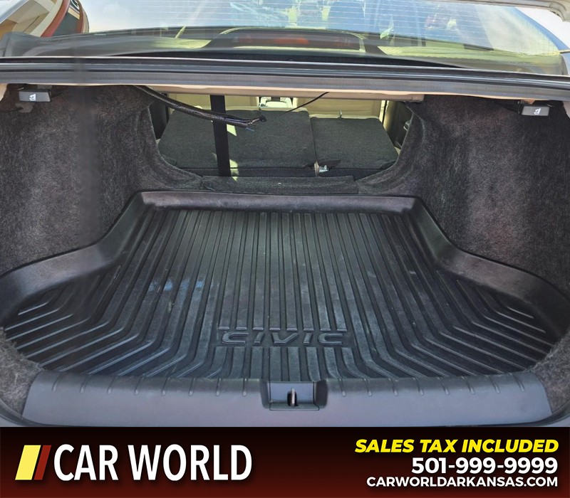 Honda Civic Sedan Vehicle Full-screen Gallery Image 14