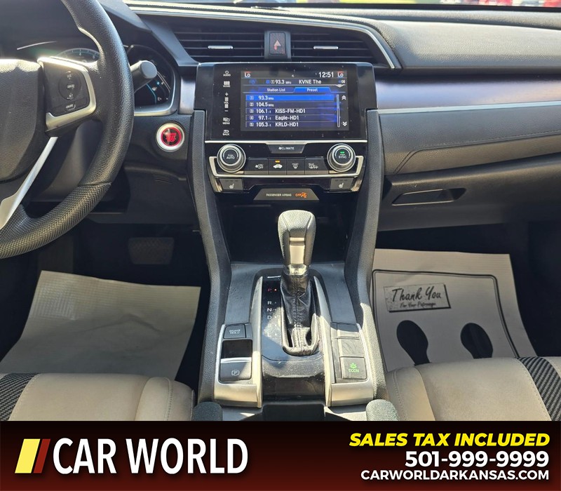 Honda Civic Sedan Vehicle Full-screen Gallery Image 18