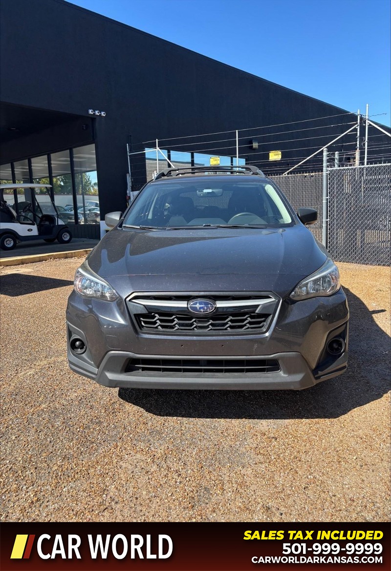 Subaru Crosstrek Vehicle Full-screen Gallery Image 10