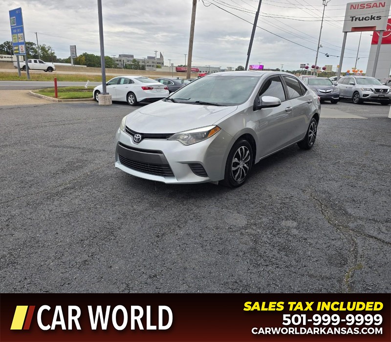Toyota Corolla Vehicle Full-screen Gallery Image 3
