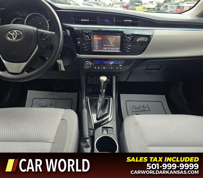 Toyota Corolla Vehicle Full-screen Gallery Image 19